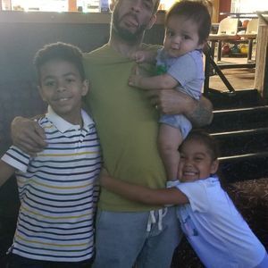 Meet your Posher, Eliot